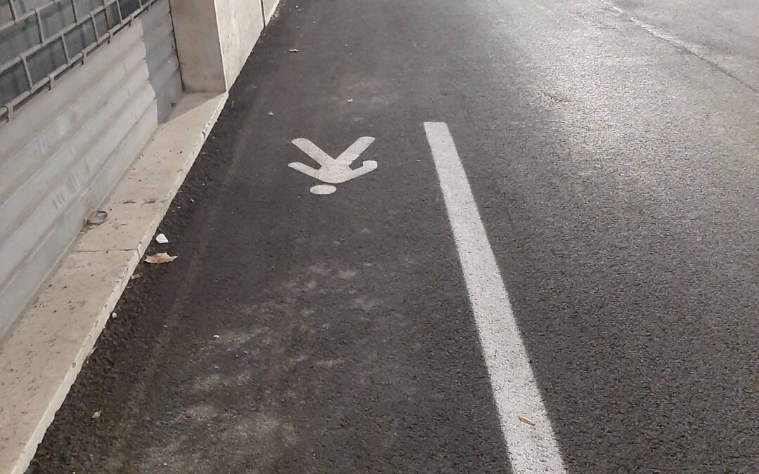 “Strisce incomplete e nessun posto per disabili” – LA SEGNALAZIONE