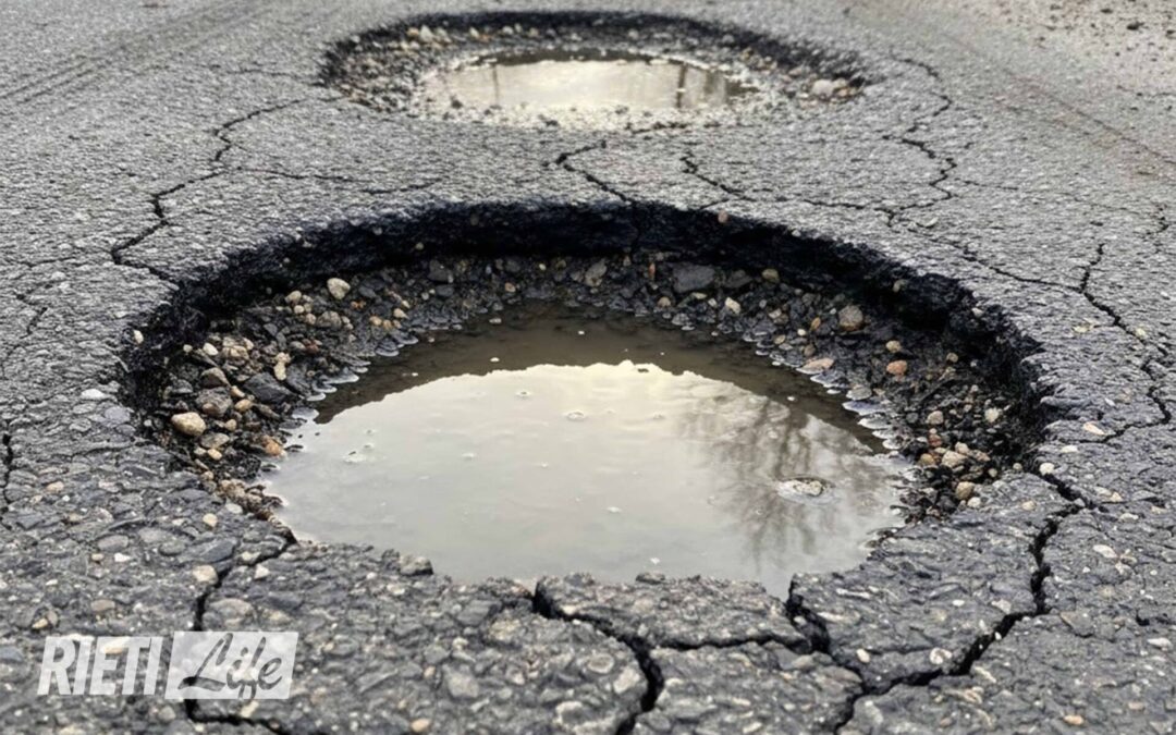 “Bassa Sabina, strade tra buche e frane” – LA SEGNALAZIONE