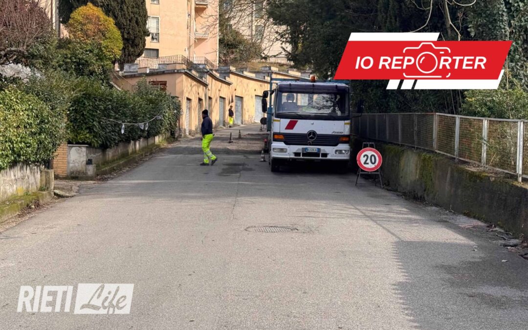 “Via Borgorose, le voragini ritornano: di nuovo buche pericolose in strada” – LA SEGNALAZIONE